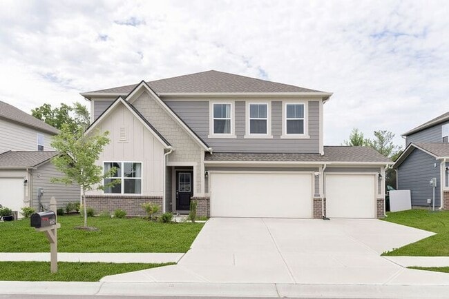 property at 4823 Oak Hl Dr