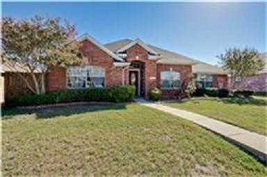 10617 Pineview Ln in Frisco, TX - Building Photo