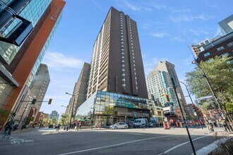1625 Blvd. De Maisonneuve Ouest in Montréal, QC - Building Photo - Building Photo