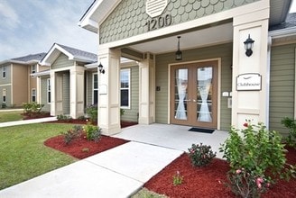 Wahneta Palms in Winter Haven, FL - Building Photo - Building Photo