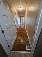 2209 W Laskey Rd in Toledo, OH - Building Photo - Building Photo