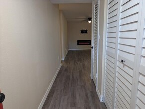 5870 38th Ave N in St. Petersburg, FL - Building Photo - Building Photo