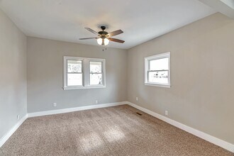 416 Highland Ct in Lebanon, TN - Foto de edificio - Building Photo