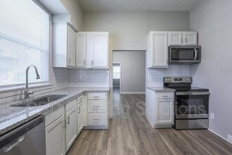 1700 S Harvard Ave in Independence, MO - Building Photo - Building Photo