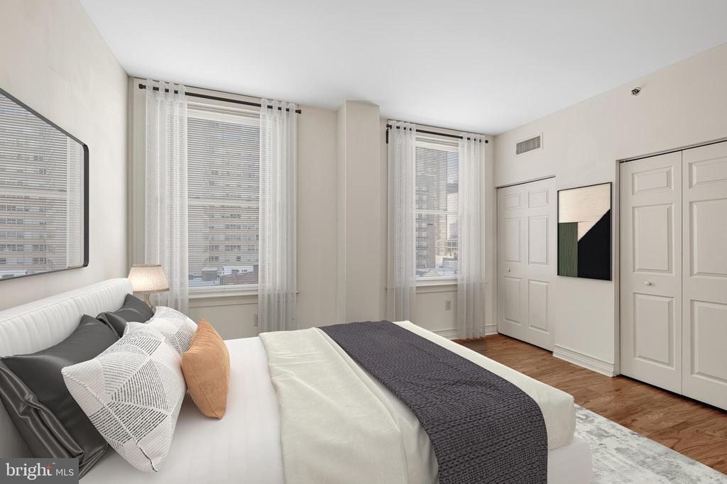 204 S 17th St in Philadelphia, PA - Building Photo