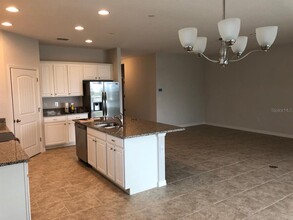1806 Veterans Dr. in Kissimmee, FL - Building Photo - Building Photo