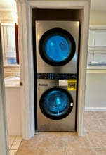 203 Pineview Ave in Bardonia, NY - Foto de edificio - Building Photo