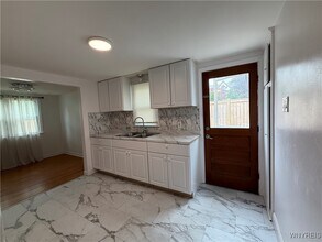 63 Norman Pl in Buffalo, NY - Building Photo - Building Photo