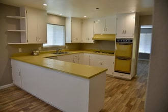 1600 Main St in St Helena, CA - Building Photo - Building Photo