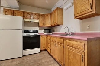 55 Beach St in Westerly, RI - Building Photo - Building Photo