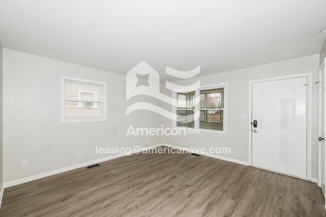 1336 Burdsal Pkwy in Indianapolis, IN - Foto de edificio - Building Photo