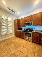 2218 Soho Bay Ct in Tampa, FL - Building Photo - Building Photo