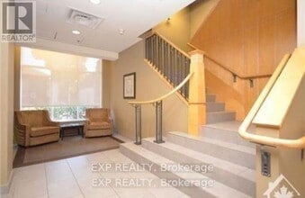 290 Powell Ave in Ottawa, ON - Building Photo - Building Photo