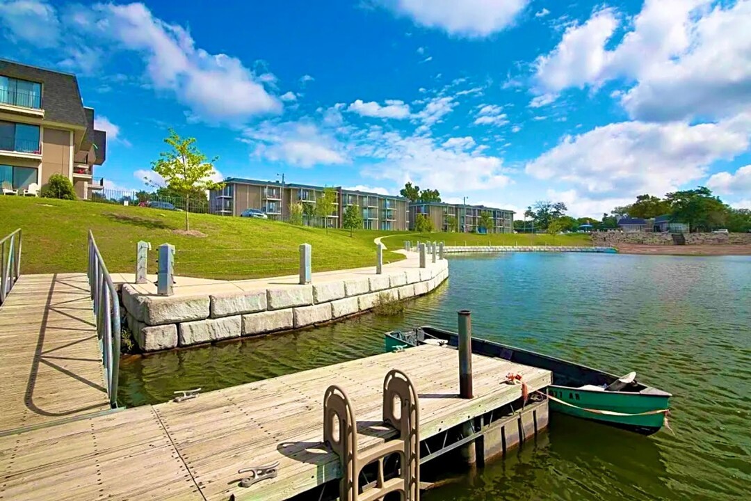 Kingston Cove Apartments in Wichita, KS - Foto de edificio