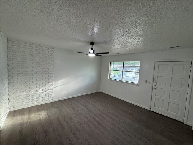 1303 White Rd in Springdale, AR - Building Photo - Building Photo