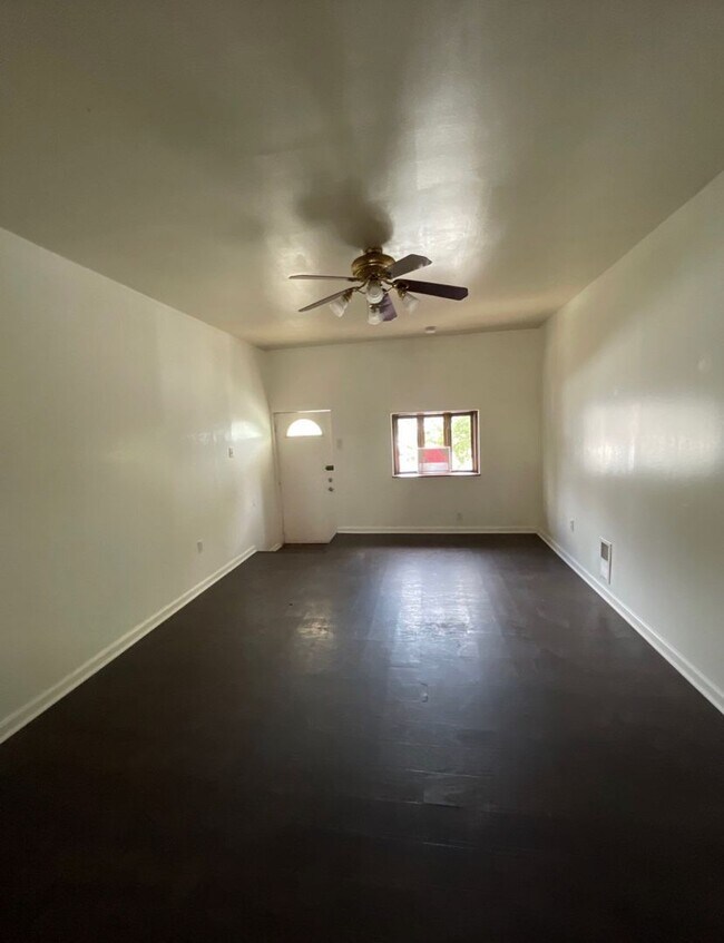 3236 E Lombard St in Baltimore, MD - Building Photo - Building Photo