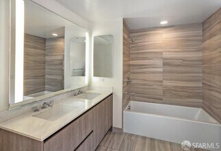 333 Beale St in San Francisco, CA - Building Photo - Building Photo