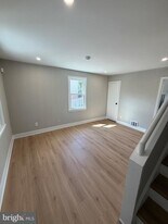 5210 Hayes St NE in Washington, DC - Building Photo
