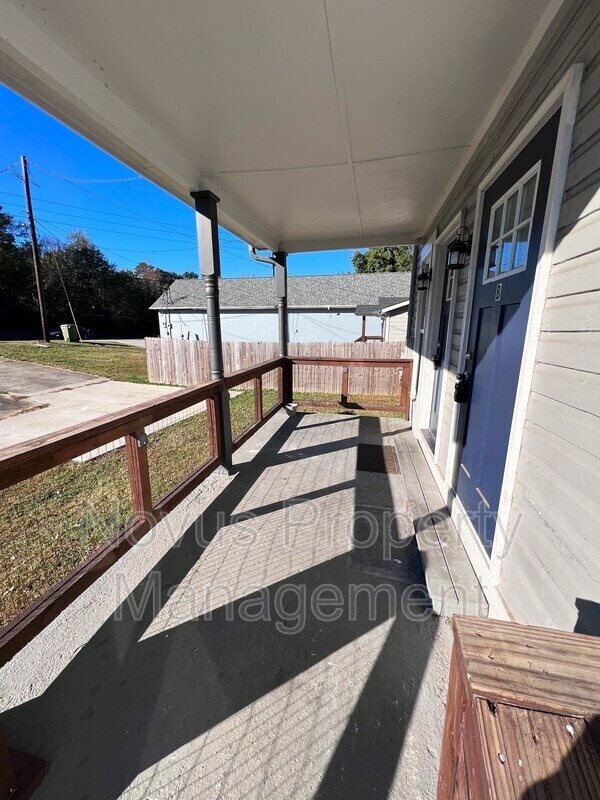 405 N Park St in Carrollton, GA - Building Photo - Building Photo