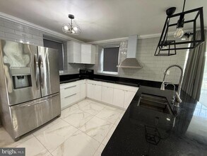 56 N New Ardmore Ave in Broomall, PA - Building Photo - Building Photo