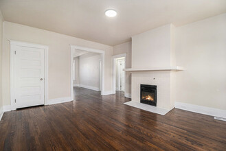 7407 Dunedin St in Detroit, MI - Building Photo - Building Photo