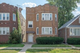 5445 W 64th St in Chicago, IL - Building Photo