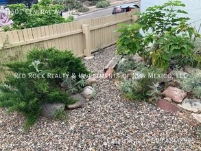 1501 Central Ave NE in Albuquerque, NM - Building Photo - Building Photo
