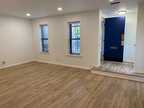 2319 N Halsted St, Unit Apt 1 in Chicago, IL - Foto de edificio - Building Photo