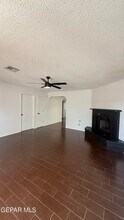 11621 Marsh Mccall Way in El Paso, TX - Building Photo - Building Photo