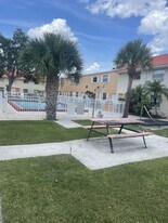 50 Needle Blvd in Merritt Island, FL - Building Photo