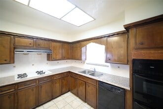 12327 Shannon Hills Dr in Houston, TX - Building Photo - Building Photo