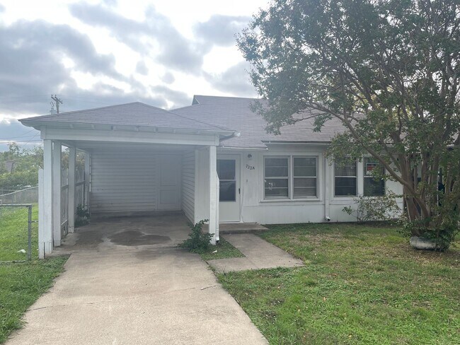 722 Sutton Dr-Unit -Apt A in Killeen, TX - Building Photo - Building Photo