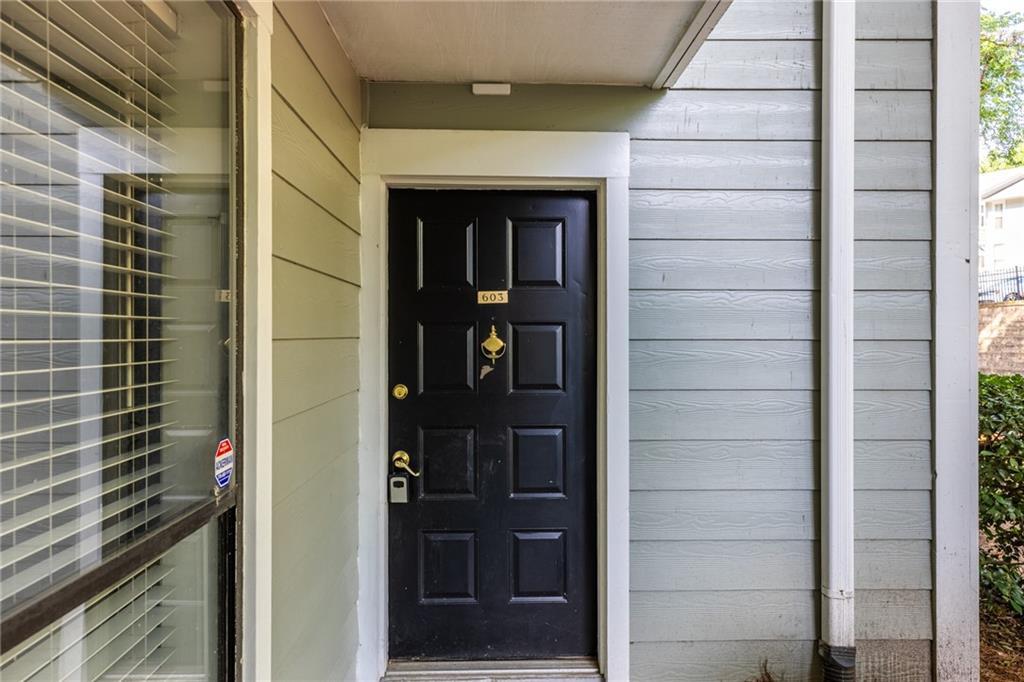 603 Summit N Dr NE in Atlanta, GA - Building Photo