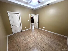 3019 Regal Dr in Edinburg, TX - Building Photo - Building Photo