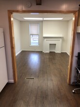208 S Arch St, Unit A in Fremont, OH - Building Photo - Building Photo