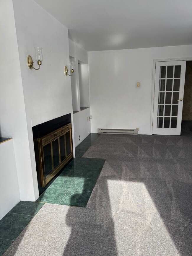 8026 Ridge Rd, Unit 3 in Gasport, NY - Building Photo - Building Photo