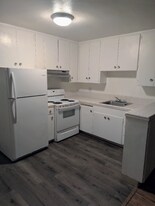 1025 N Madison St in Stockton, CA - Building Photo