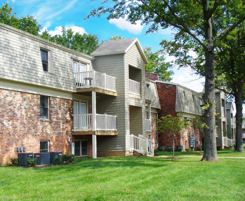 7100 Leisure Ln in Louisville, KY - Building Photo