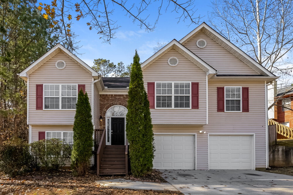 4047 Shoreside Cir SW in Snellville, GA - Building Photo