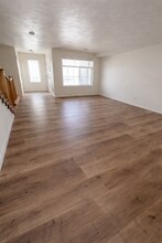 5344 3600 W in Salt Lake City, UT - Foto de edificio - Building Photo