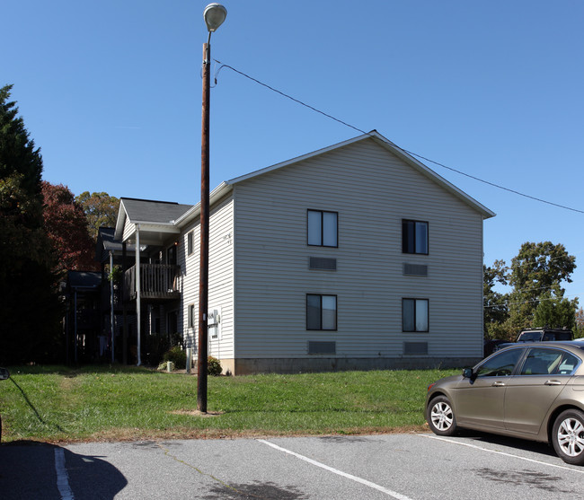 Eastside in Hickory, NC - Foto de edificio - Building Photo