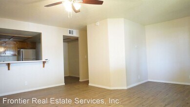 157 E Upjohn Ave in Ridgecrest, CA - Building Photo - Building Photo
