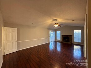 7426 Barn Stone Dr in Charlotte, NC - Building Photo - Building Photo