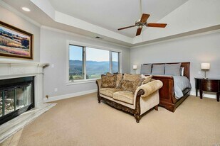 3397 St Helena Hwy in St Helena, CA - Building Photo