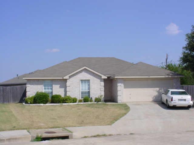 1510 Pintail Ct in Desoto, TX - Building Photo