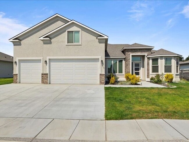 1615 Palermo Ave in Richland, WA - Building Photo - Building Photo