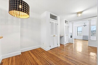 262 Barrow St in Jersey City, NJ - Building Photo - Building Photo