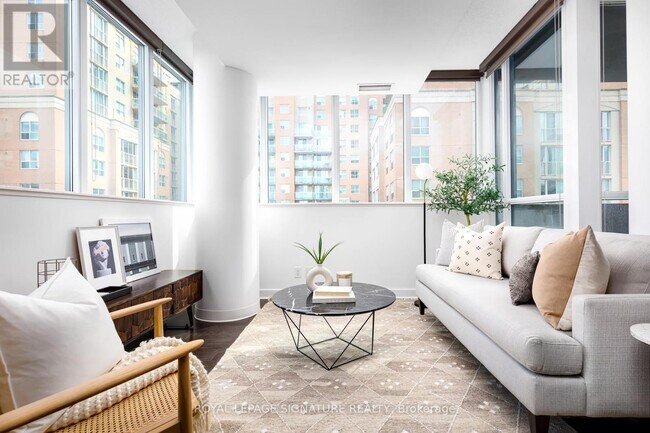 320 Richmond St E in Toronto, ON - Building Photo - Building Photo