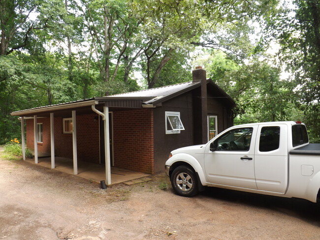 property at 79 Oneida Ln