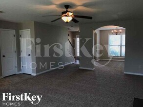 260 Village Broad St in Dacula, GA - Foto de edificio - Building Photo